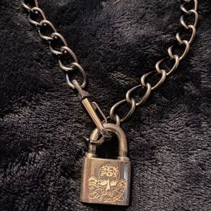 Sid Vicious Jrock SPR RABID R necklace